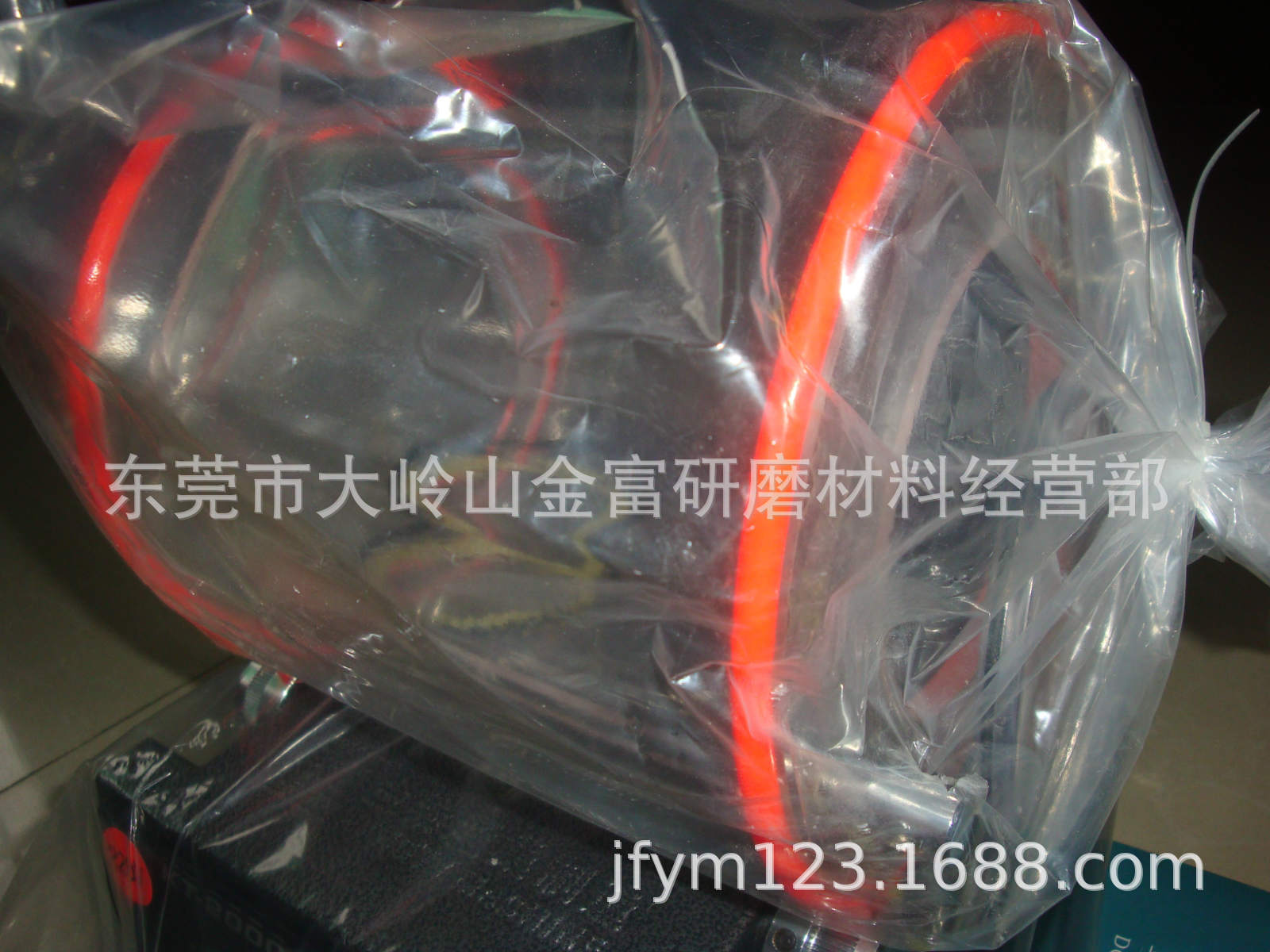 桌面滚动抛光机