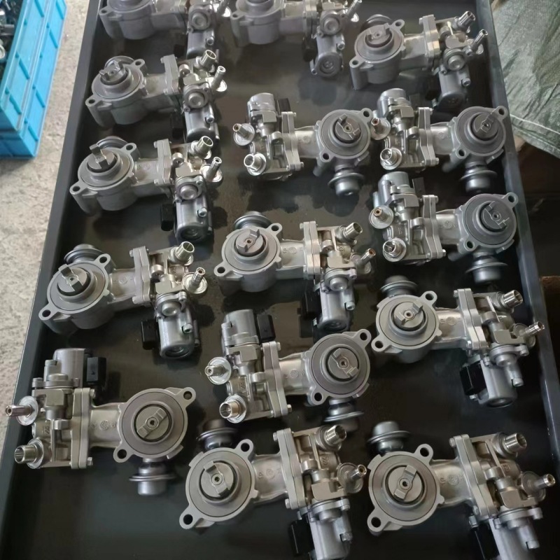 Refurbished A2710703701 Is Suitable for Mercedes-Benz High-Pressure Injection Fuel Pump 2710703701