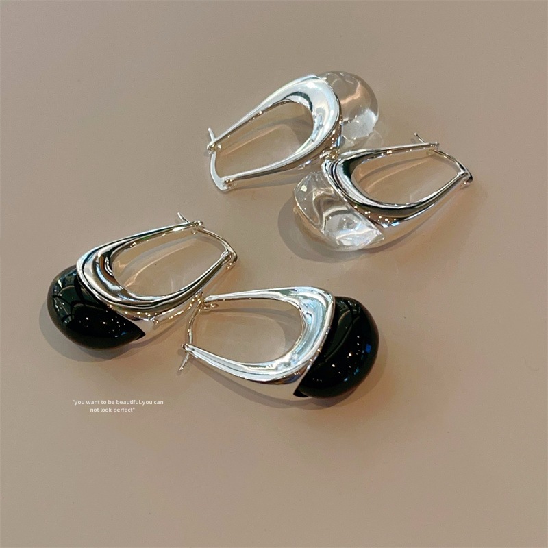 Retro Resin Amber Crystal Black Agate Earrings High-End Niche Design Water Drop U-Shaped Women's Earrings