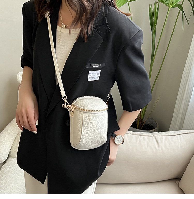 294g Weight Polyester Lining Material Sewing Thread Fashion Element Zipper Closure Type Single Shoulder Strap Strap Type Crossbody Bag Bags Type Casual Occasion Genuine leather Material Solid Color Pattern All Seasons Season Women's Gender Streetwear Style Shell Shape Women's Solid Color Genuine Leather Sewing Thread Zipper Phone Wallets 8