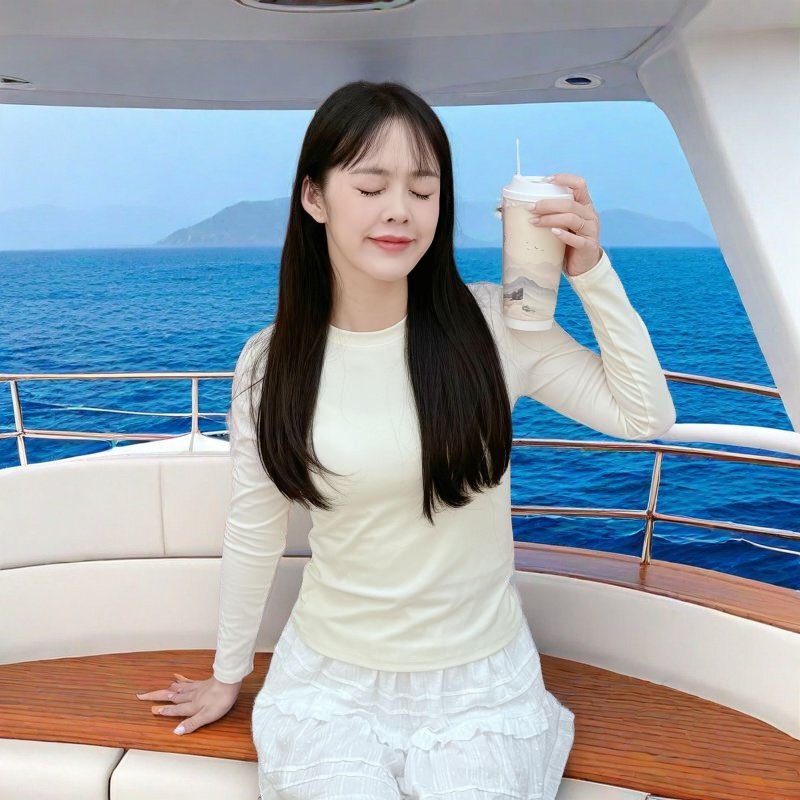 Popular Style, Personalized, High-End, Perfect Figure, High-Quality, Fashionable, Casual, Versatile, Loose and Sexy Sweatshirt for Women, Comfortable Long Sleeves