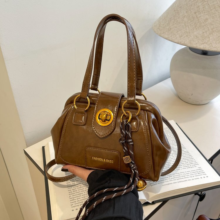 Agregue nuestra tienda QQ para obtener productos de dos yuanes de descuento