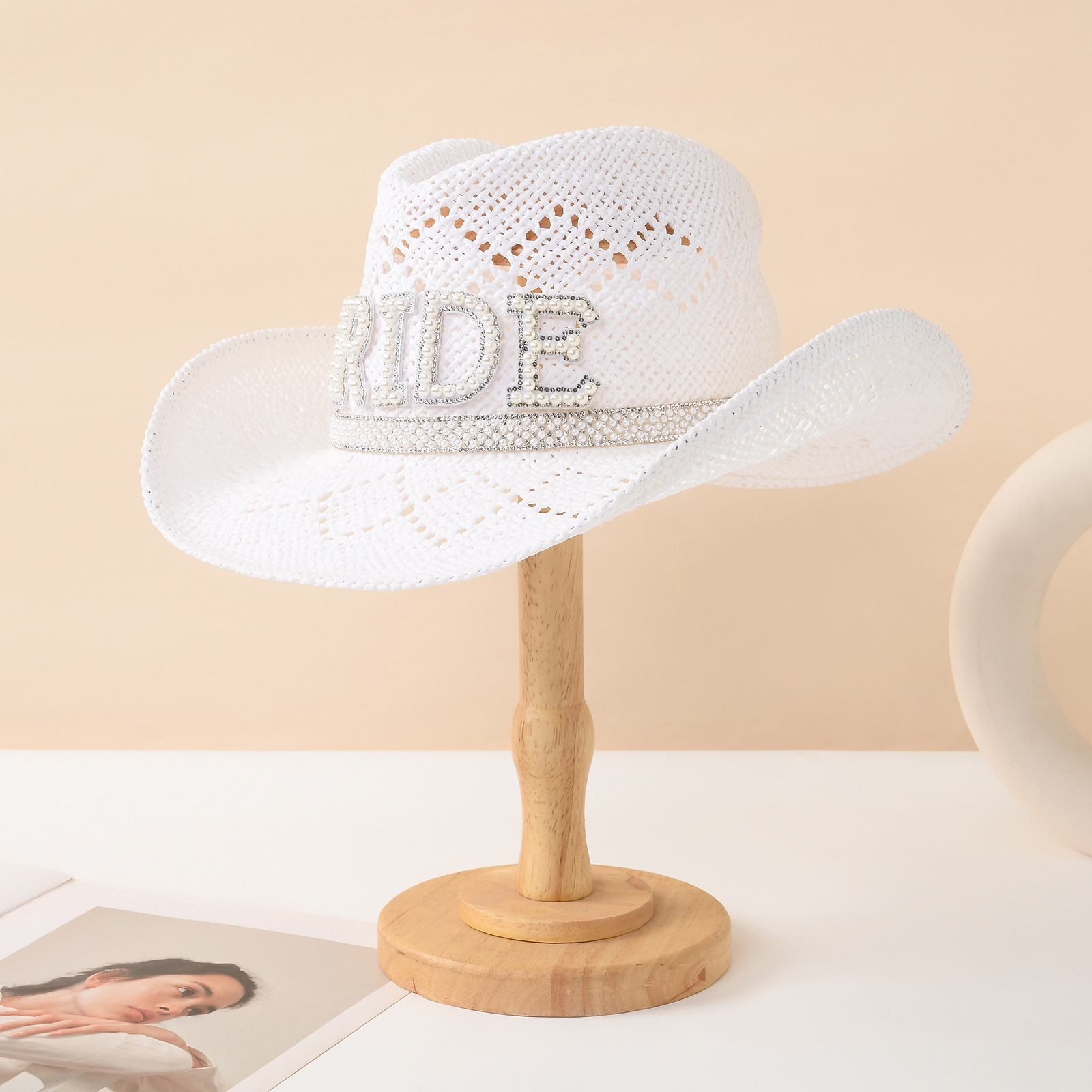 Cross-Border Bridal Veil with Rhinestones, Western Cowboy Hat, Bride Sequin-Edged Veil, Cowboy Hat for Party