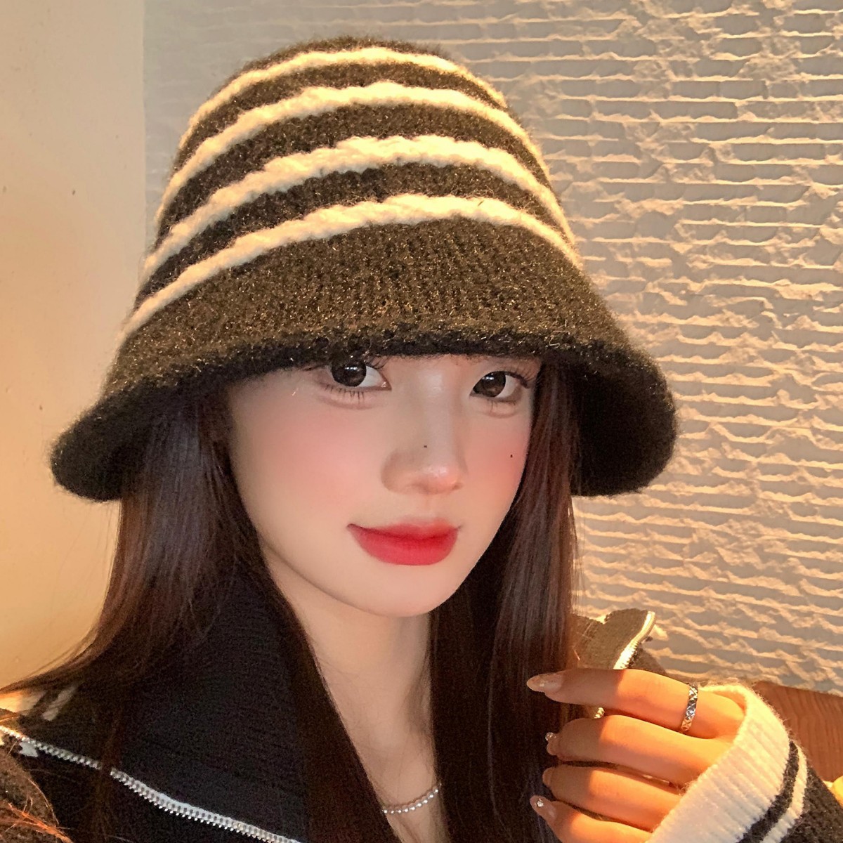 Cappello da pescatore in peluche retrò a righe in stile giapponese per donna, autunno e inverno, caldo, versatile, a tesa larga, snellente per il viso_voghion.com