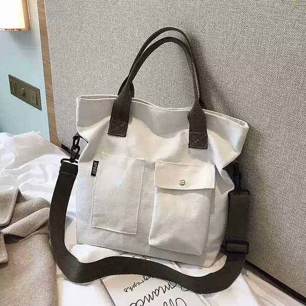 White (no pendant)