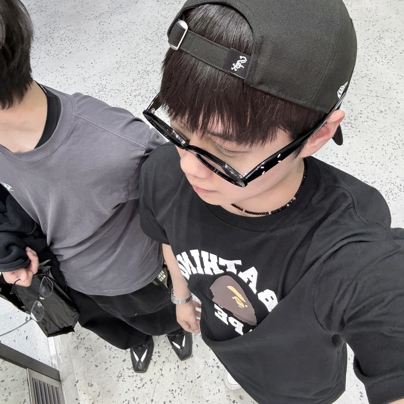 25SS 高品質ベイプ天井新猿頭純綿トップ男性と女性のための同じスタイルのラウンドネック半袖 T シャツ|undefined