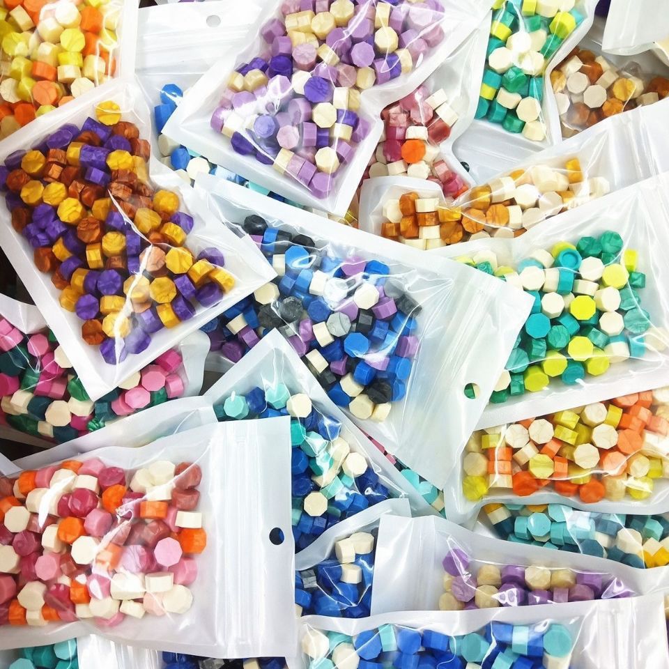 500개 봉지 진주광택 왁스 입자, 레트로 왁스 왁스 입자, 초대장 골드 왁스 입자, 밀랍 봉인 왁스 미아오치