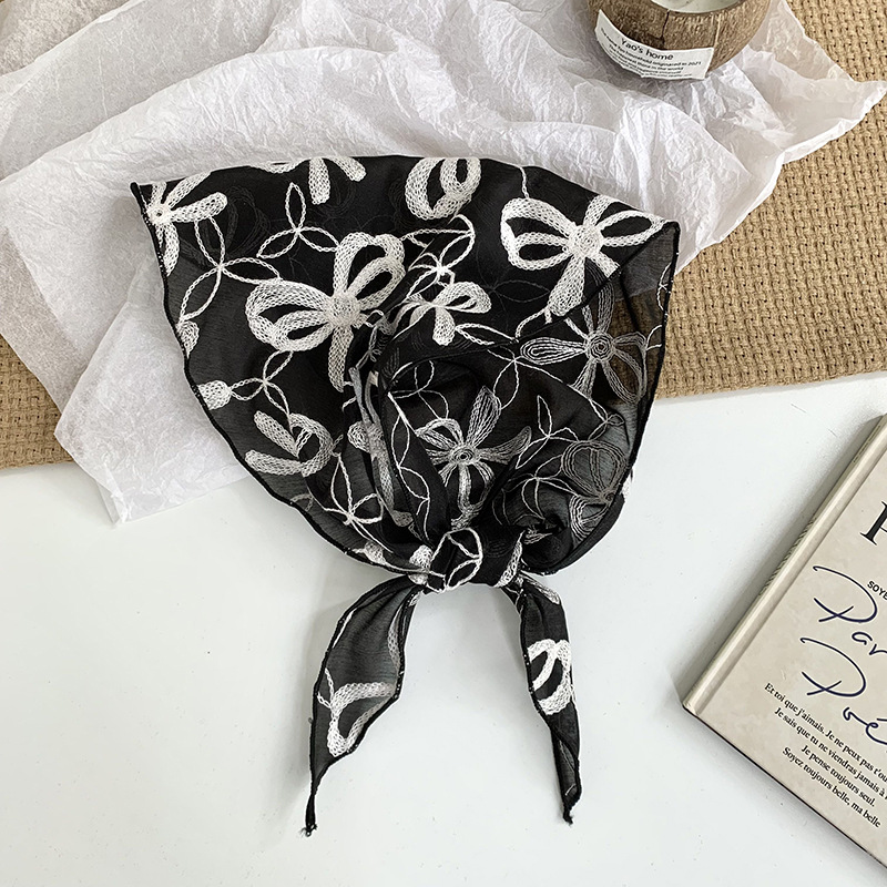 Bufanda triangular de encaje con hoja, cintura, nuevo estilo de verano, bufanda pequeña de moda de todo fósforo, bufanda de decoración pastoral femenina de verano