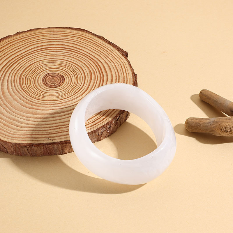 Casual Elegant Lady Solid Color Resin Bangles Wholesale display picture 4