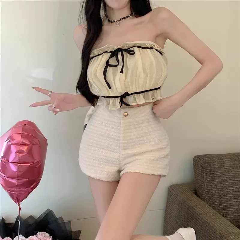 Корейские маленькие ароматные шорты 2024 весна и лето новые французские маленькие темпераментные дикие шорты с высокой талией и тонкими брюками