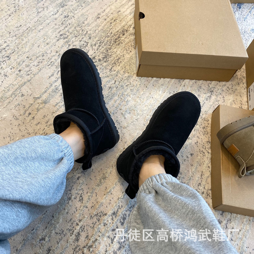 黑色上脚图01.jpg