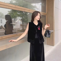 黑色真丝丝绒马甲女2025秋季新新中式国风复古坎肩上衣国潮