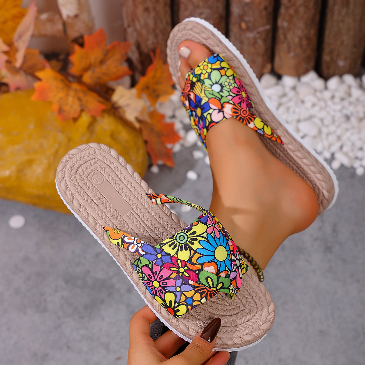 Women's Ethnic Style Color Blocking Flat Sandals Design Suitable Or Outdoor Wear Summer New Plus Size Flip Flops_voghion.com