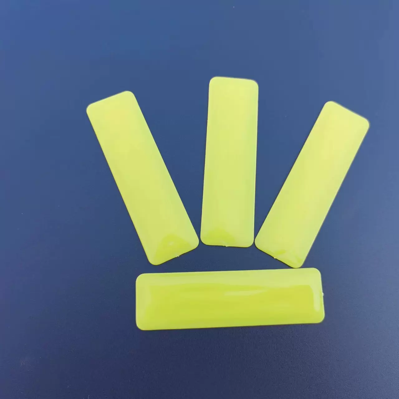 2.5公分玻璃贴膜小刮板塑料小号窗花贴纸刮板片工具