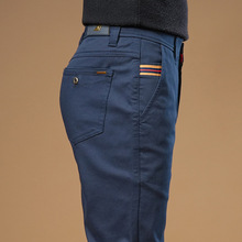 香港高端休闲男裤2025春季新款修身直筒百搭微弹轻奢商务休闲长裤