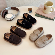 大圆头儿童休闲皮鞋软底小童单鞋2025夏季新款男童休闲时尚豆豆鞋