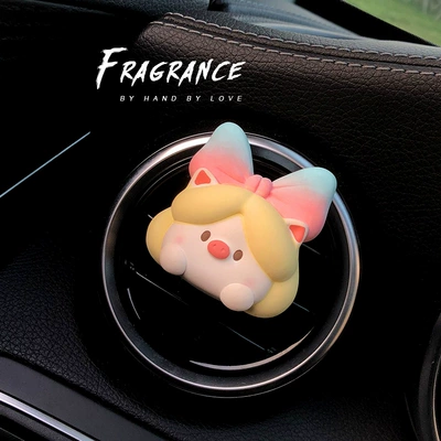 Retro pig Princess car aromatherapy Car Perfume Aromatherapy - colorful-pig-princess