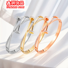 时尚创意钛钢手镯爆款女生高级感不掉色小众镶钻手镯手环厂家批发