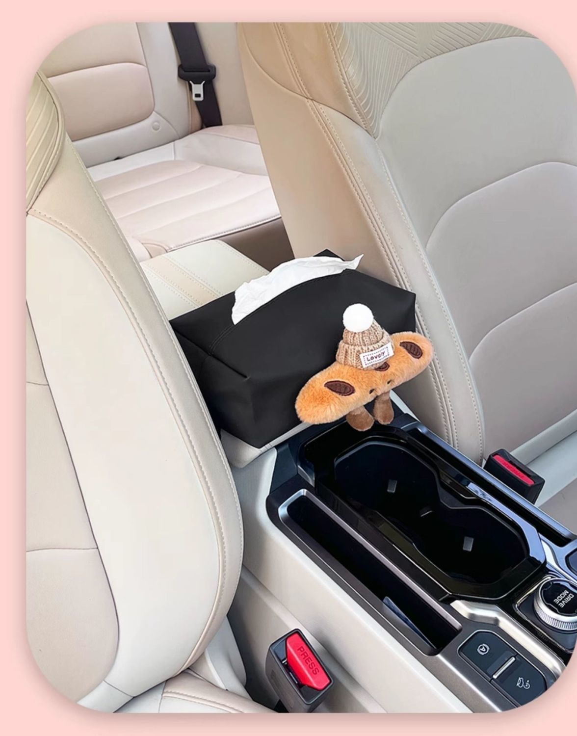 Cute Croissant Car Tissue Bag Creative Car Seat Back Tissue Bag Car Armrest Box Tissue Box for Girls