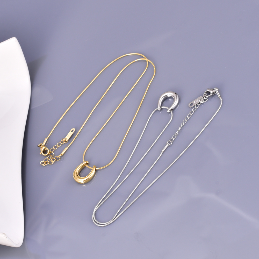 Collier L147 en acier inoxydable, forme géométrique en U, pour femme. Design luxueux et léger, chaîne clavicule simple, nouveau modèle, disponible._voghion.com