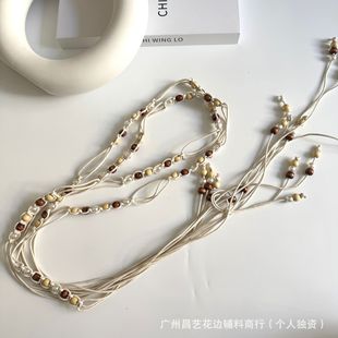 Ů��s�ٴ������Y�K�Ӿ����b���ȹ�ӽ�����Ů��Y��ɫƤ��