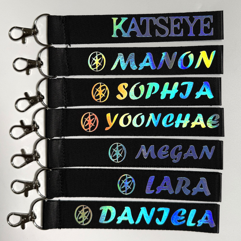 Katseye Cat Eye Laser Mobile Phone Rope Name Strip Lara Bag Mobile Phone Pendant Jewelry Manon Key Ring