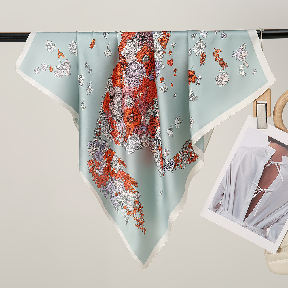 Nueva seda de primavera y otoño 70 bufandas cuadradas de moda bufandas de seda de impresión coreana bufandas de alta calidad al por mayor damas