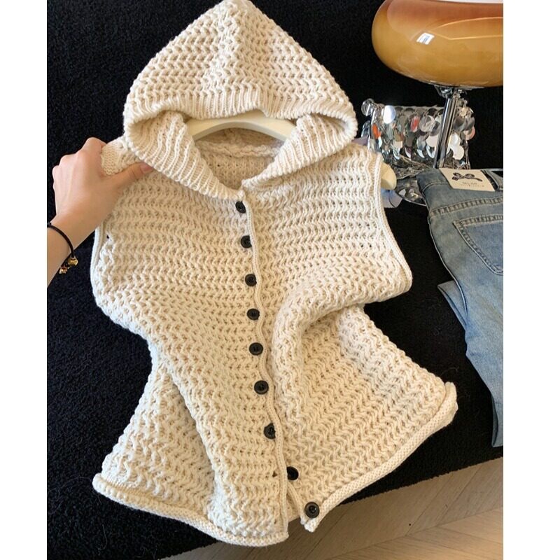Recommended for personal use~ Hooded single-breasted knitted vest cardigan for women, new spring and autumn style, age-reducing and versatile layering top Recommended for personal use~ Hooded single-breasted knitted vest cardigan for women, new spring and autumn style, age-reducing and versatile layering top