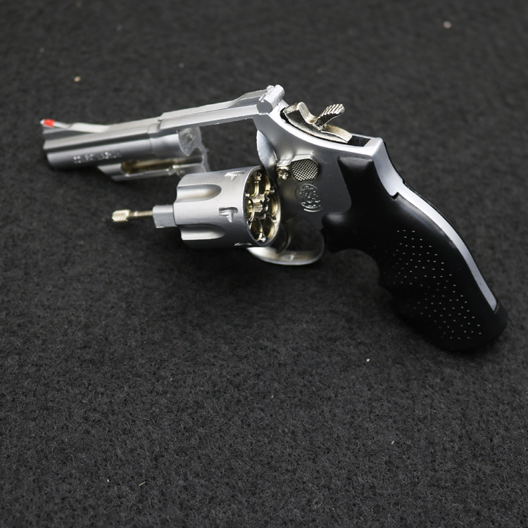 M29 Revolver 2.jpg
