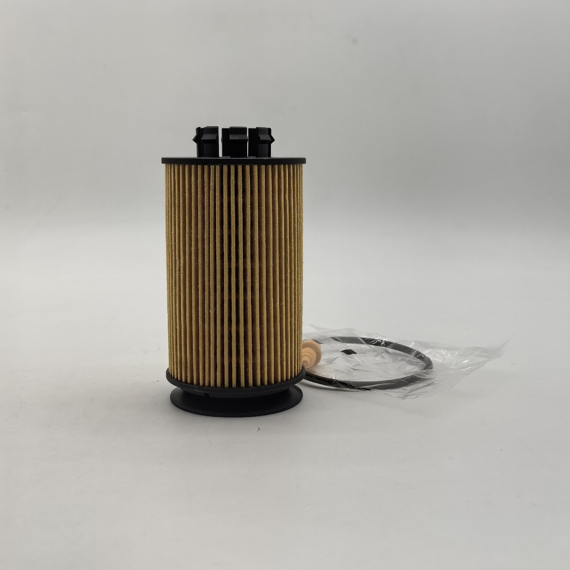 Qc000001 504385104 Adapted to Canter 3.0 Fe5 Fe6 Oil Filter Grids Filter