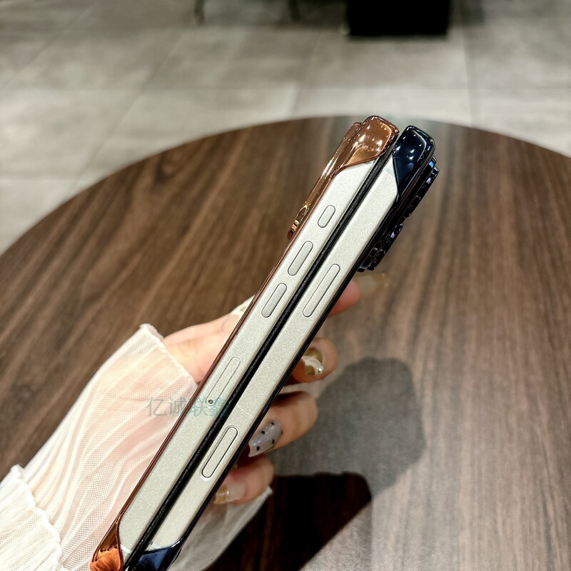 适用苹果17promax电镀无边框磁吸iPhone16镜头膜15透明手机保护壳|undefined