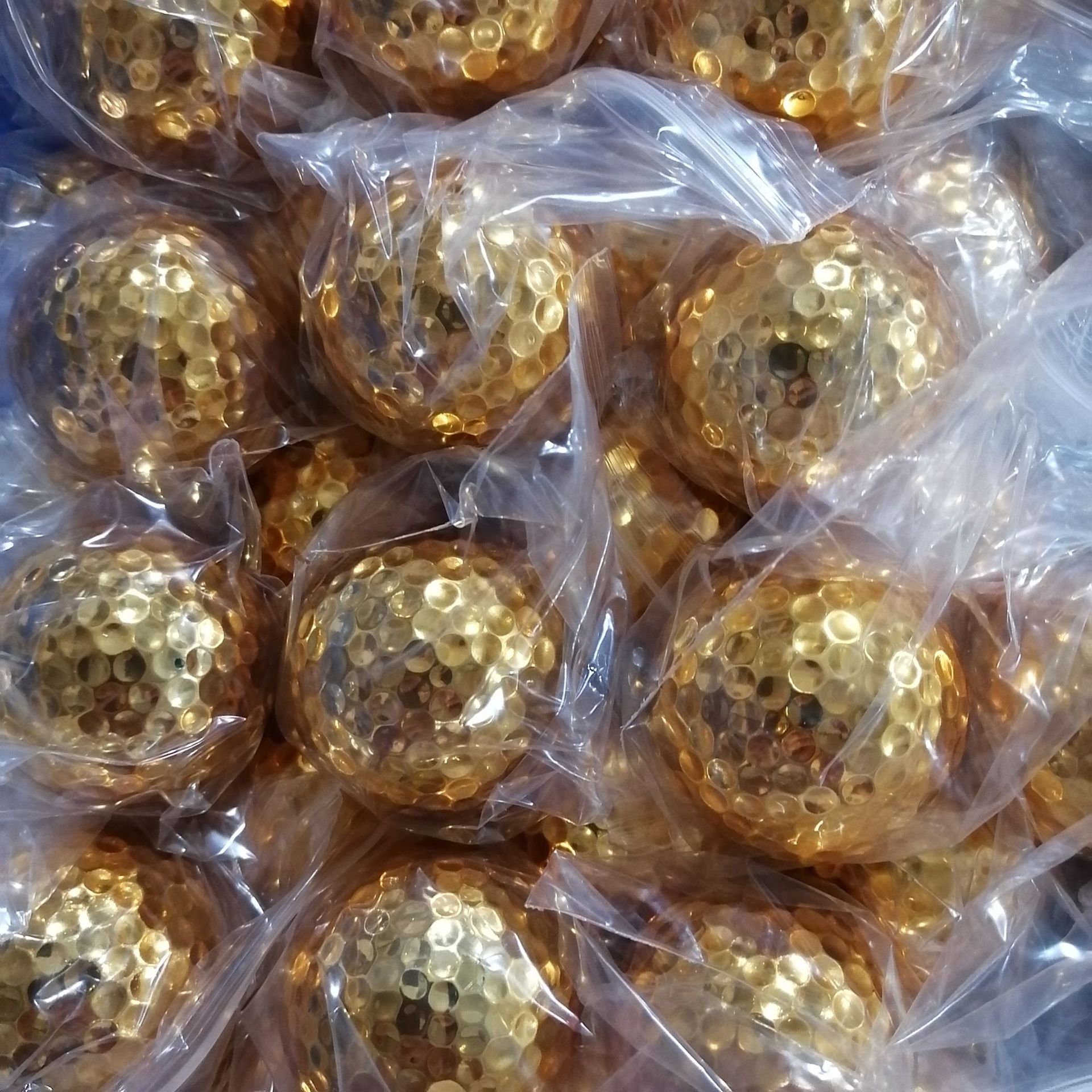 Diseño de logotipo de pelota de chapado de golf