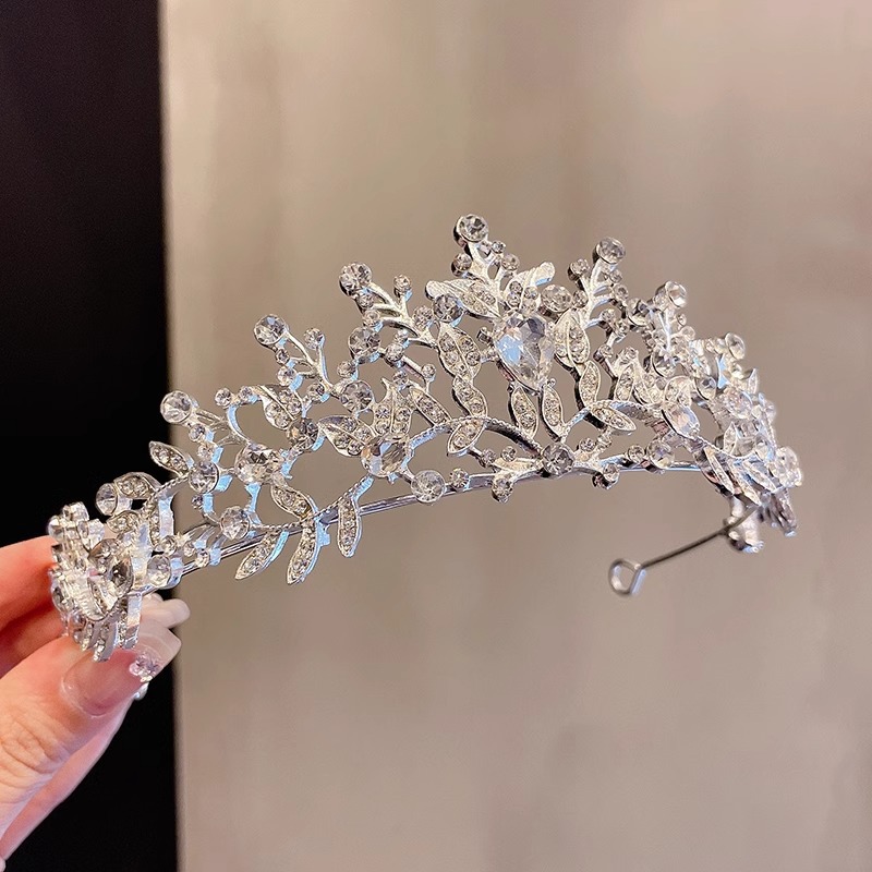 Niños diamante de perla corona cabello para mujeres 2025 nuevo pein exquisito princesa rendimiento de cumpleaños pein adornamiento