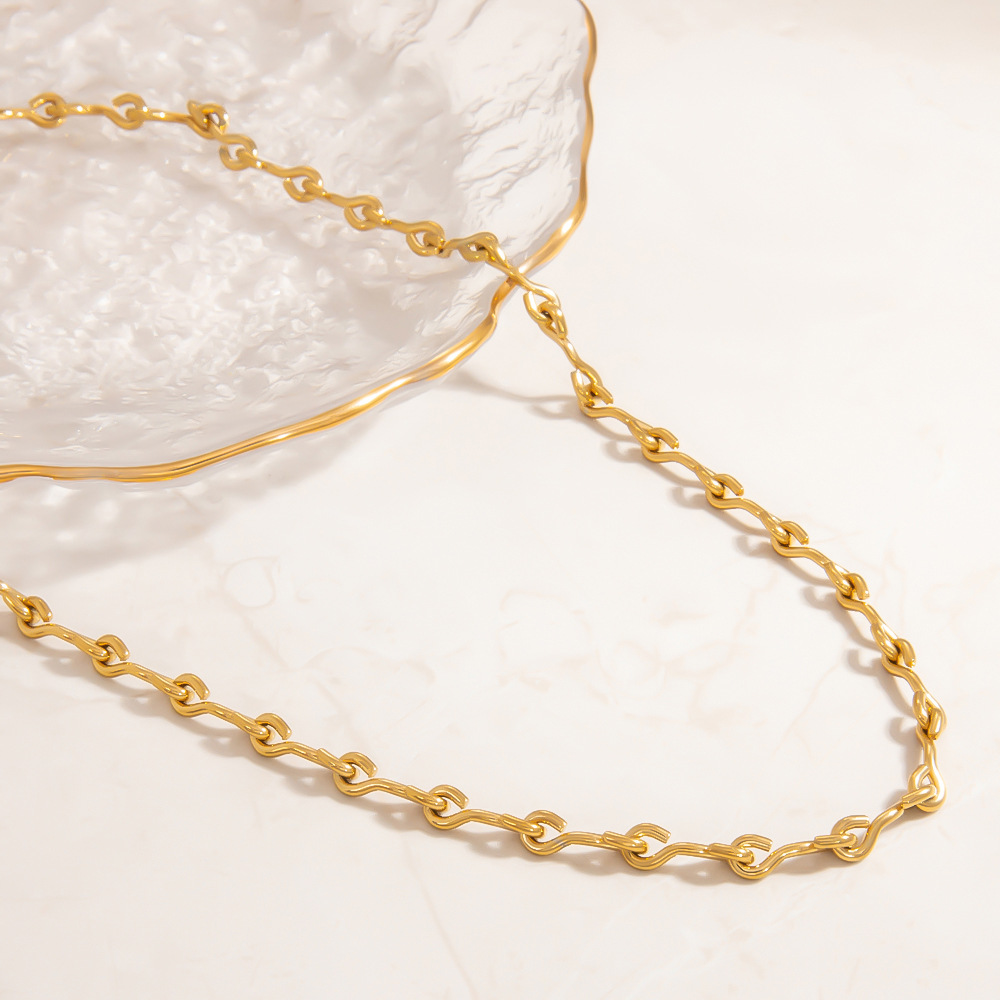 20g Weight PVD Coated Gold Plating Process Chain Jewelry Making Type 18K Real Gold Plated Plating Material cable chain Chain Type 1 Piece Quantity 304 Stainless Steel Material Geometric Pattern Simple Style Style Plating Craft 1 Piece 304 Stainless Steel Cable Chain Chain Necklace Chain 9