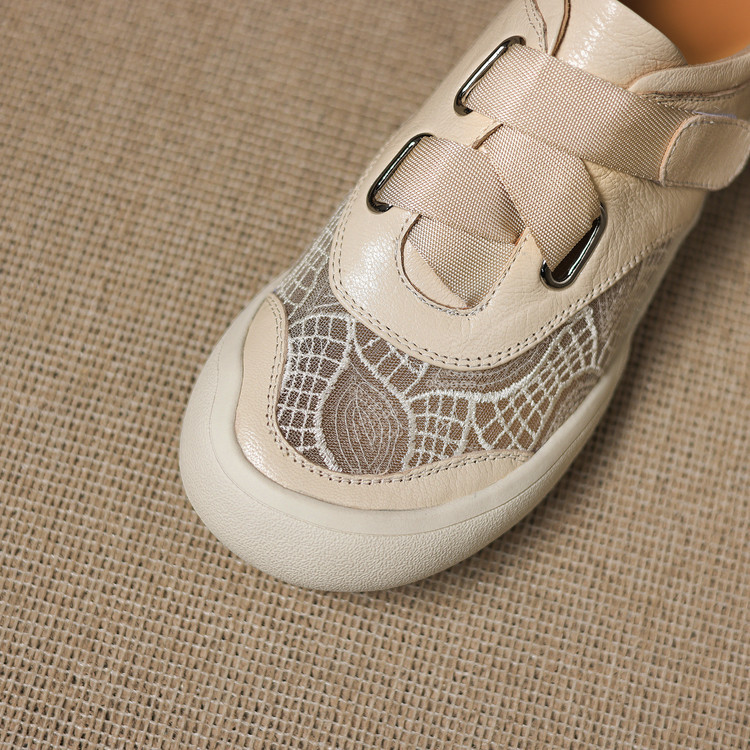 Giày sneaker nữ phối màu da thật lỗ thoáng khí đế bệt buộc dây kết hợp miếng dán — màu trắng ngà chi tiết 68