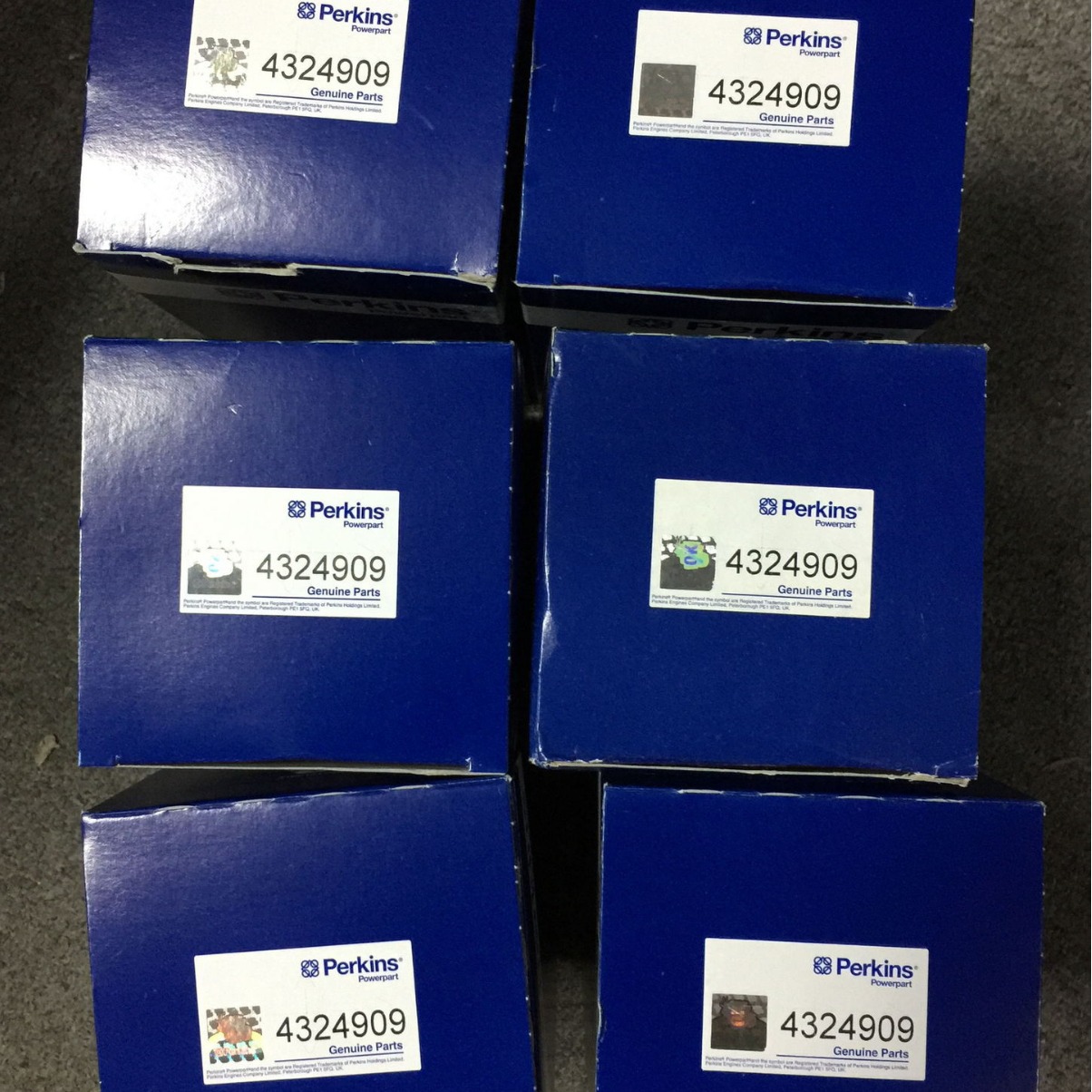 perkins柴油发电机配件，perkins发动机机油滤清器4324909