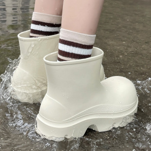Korean Fashion Rain Boots for Women Summer Outer Wear Ins Trendy Thick Sole 2025 New Family Rain Boots Non-Slip Waterproof Shoes