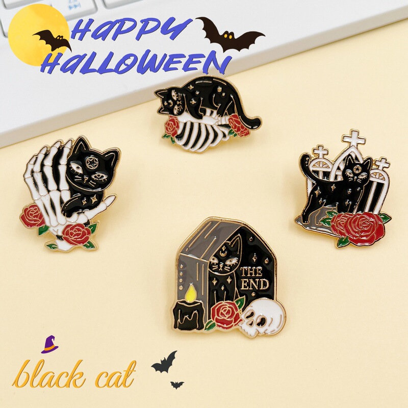 European and American New Creative Halloween Cat Brooch, Knitted Sweater Black Cat Design, Bathroom Ghost Personalized Badge