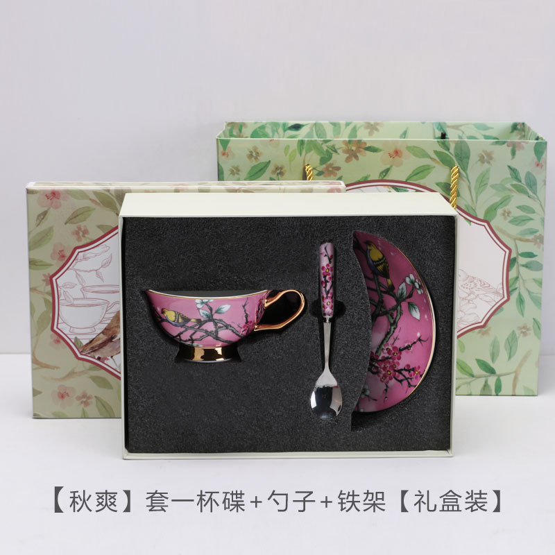 China de hueso estilo europeo taza de café traje de alta gama exquisito pequeño lujo británico tarde juego de té caja de regalo al por mayor