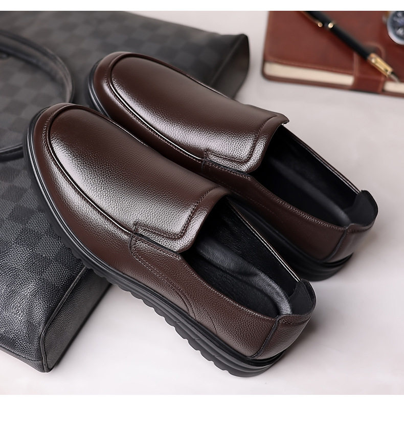 Giày lười nam da bò thật mũi tròn, đế mềm chống trượt, gót thấp 1-3 cm, cỡ lớn — CS8833 màu đen, CS8833 nâu chi tiết 24