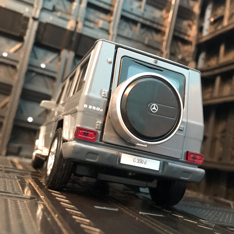 Color Po 88436 Simulation G350D Alloy Car Model Acousto-optic Huili Metal Toy Car Boy's Big Ben Ornaments Gift