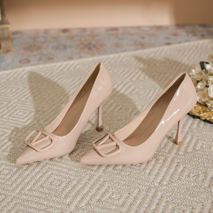 X104-A16 Pointed Toe Shallow Mouth Flower Buckle High Heels, Elegant Women's Shoes for Daily Work Clothing, Elegant, Comfortable and Versatile
