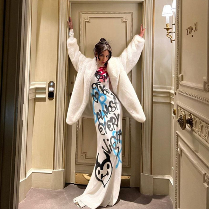 Artistic Niche High-Neck Punk Letter Graffiti Bodycon Long Dress Y2K Spicy Girl Long-Sleeve Tight Sexy Dress