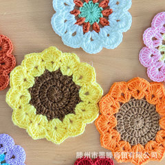 手作りの花のコースター