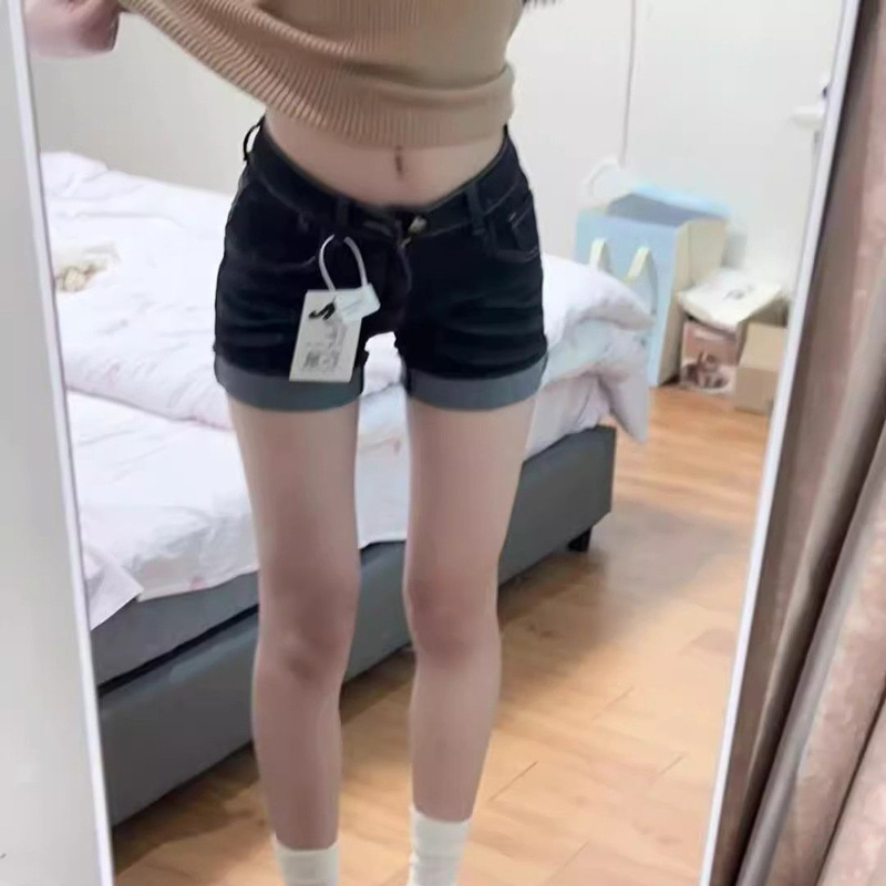 American-style stretch denim shorts for spring and summer, slimming for petite figures, plus-size new product, suitable for pear-shaped body, hip-hugging hot pants made of cotton