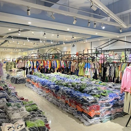 童装杂款包;童套装;连身衣、爬服