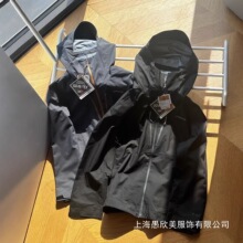 ��Ʒ�|Pata���� Triolet Jacket ��ʿGore-Tex��ˮ�_�h�A�����l