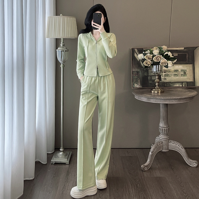 Small Tall Casual Sports Suit for Women Spring & Fall New Fashion Age-Reducing Jacket Top Wide-Leg Pants Two-Piece Set