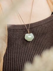 天然和田玉平安鎖項鍊女款輕奢復古小眾簡約如意鎖骨鏈高級感送禮