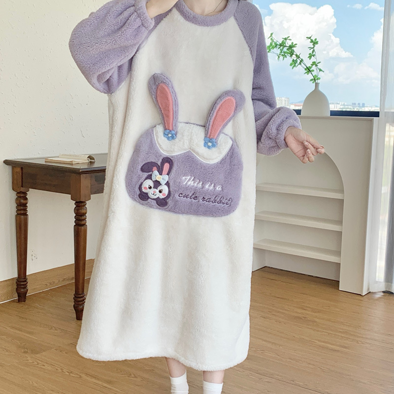 Otoño y invierno pijamas damas engrosadas y peluche lindas dibujos animados de coral rojo largo red pijamas de gran tamaño